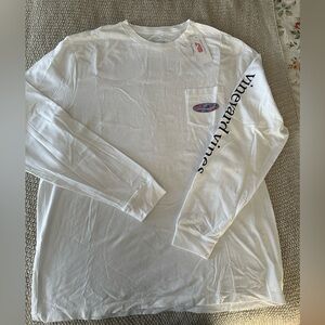 Vineyard vines long sleeve T shirt